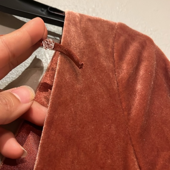 BHLDN Jenny Yoo Ryland V-Neck Long-Sleeve Open-Back Stretch Velvet Gown NWT - Picture 13 of 17